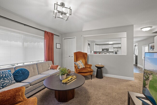 Building Photo - 771 Buffalo St