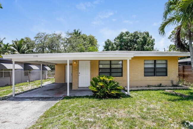 Building Photo - 1110 NW 7th Terrace