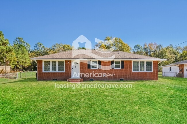 Building Photo - 185 Sandclay Dr