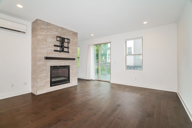 Building Photo - 13665 SE 67th Pl.