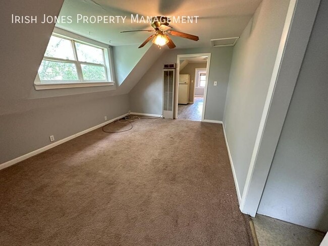 Foto del edificio - 194 Central Ave