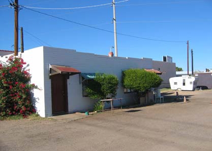 Building Photo - Grand Avenue Apartments