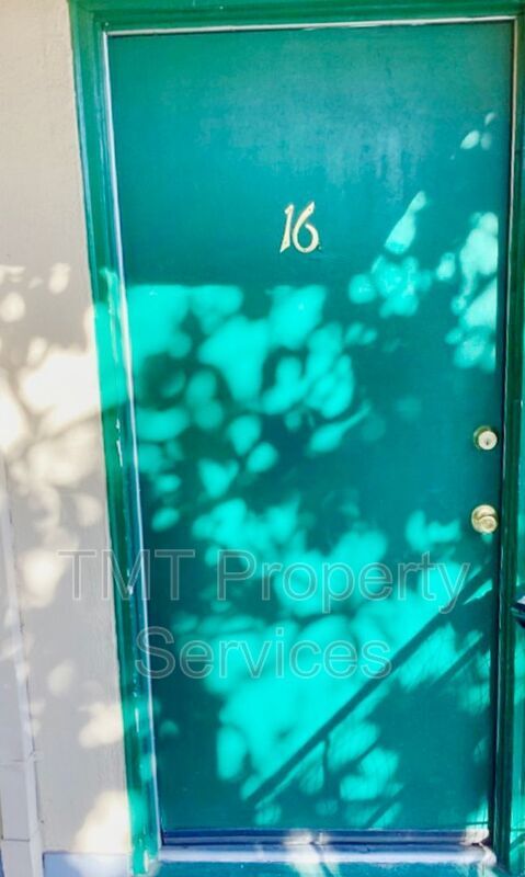 Foto del edificio - 1728 Richmond St