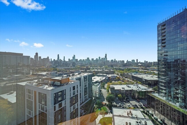 Foto del edificio - 860 W Blackhawk St