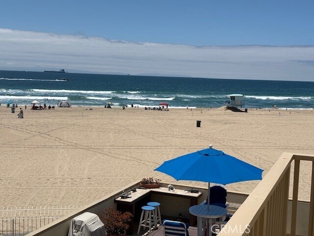 Foto del edificio - 711 Pacific Coast Hwy
