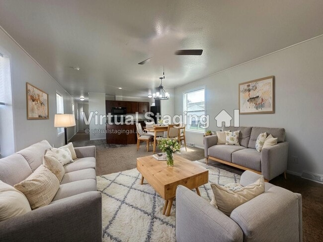 Building Photo - 1961 Four Seasons Dr