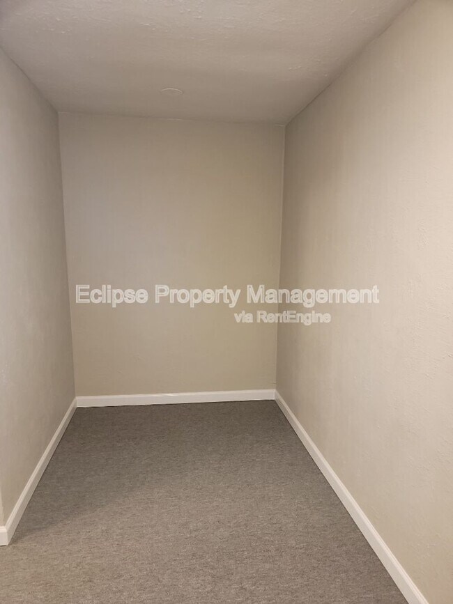 Foto del edificio - 805 3rd St
