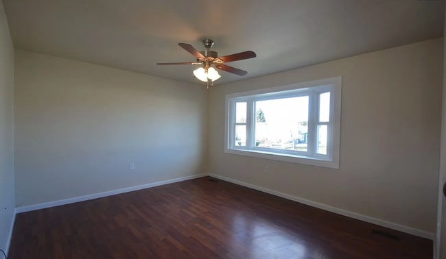 Foto del edificio - Move-In Ready 4-Bedroom Single Family Home...
