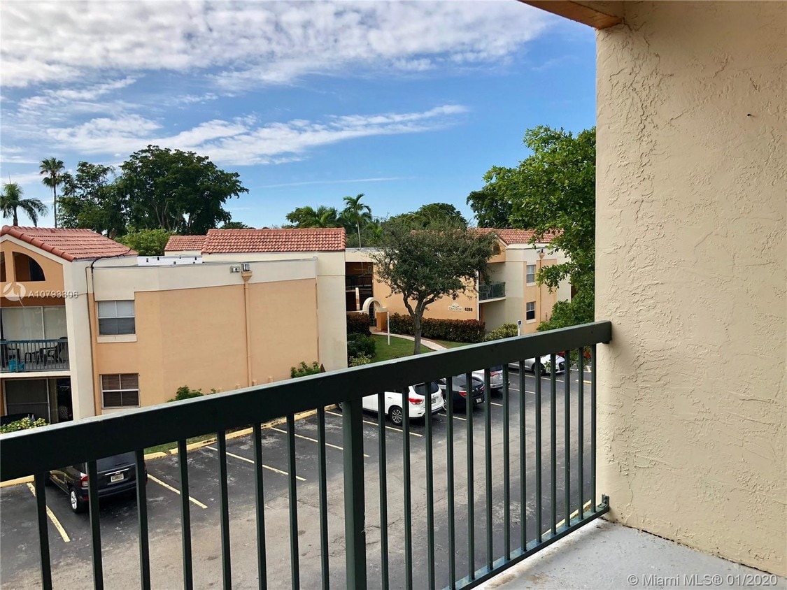 6280 NW 186th St 311 Hialeah Fl 33015 Apartment for Rent in Hialeah