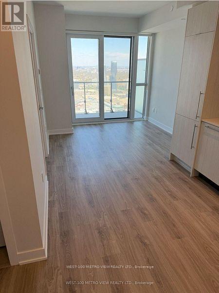 Building Photo - 430-4430 Square One Dr