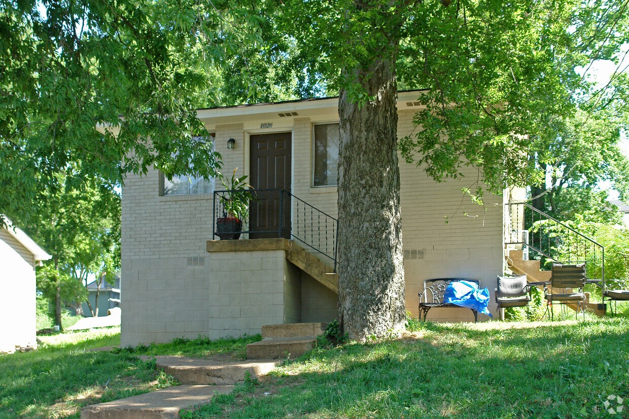 Foto del edificio - 1026 Wade Ave