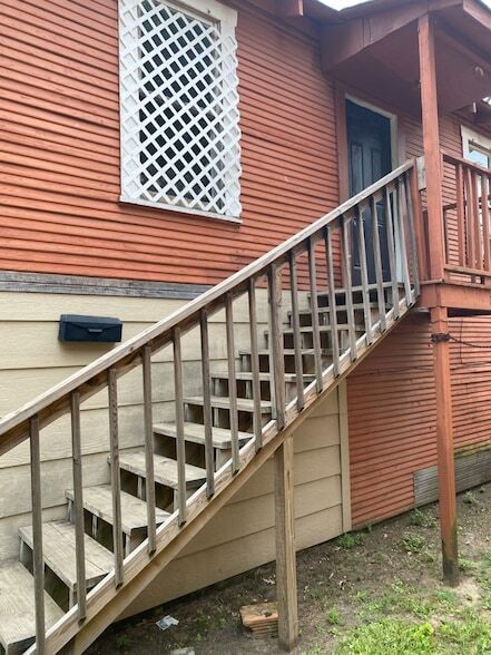 Foto principal - 256 E 75th St