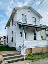 Building Photo - 211 E Home St