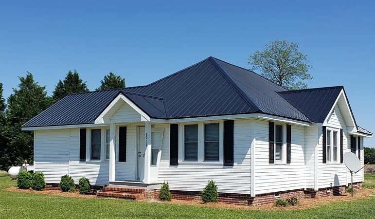 Foto principal - 8018 Red Hill Rd