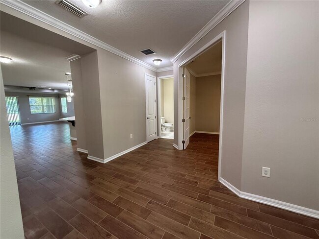 Foto del edificio - 12200 Rangeland Blvd