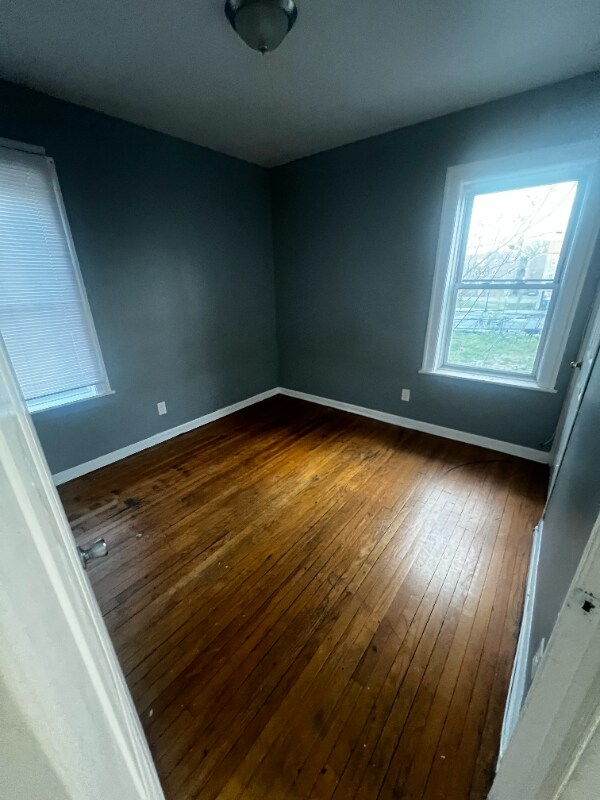 Building Photo - 8209 S Evans Ave