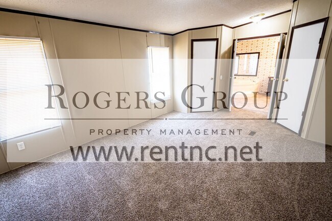 Building Photo - 84 Jack Ln