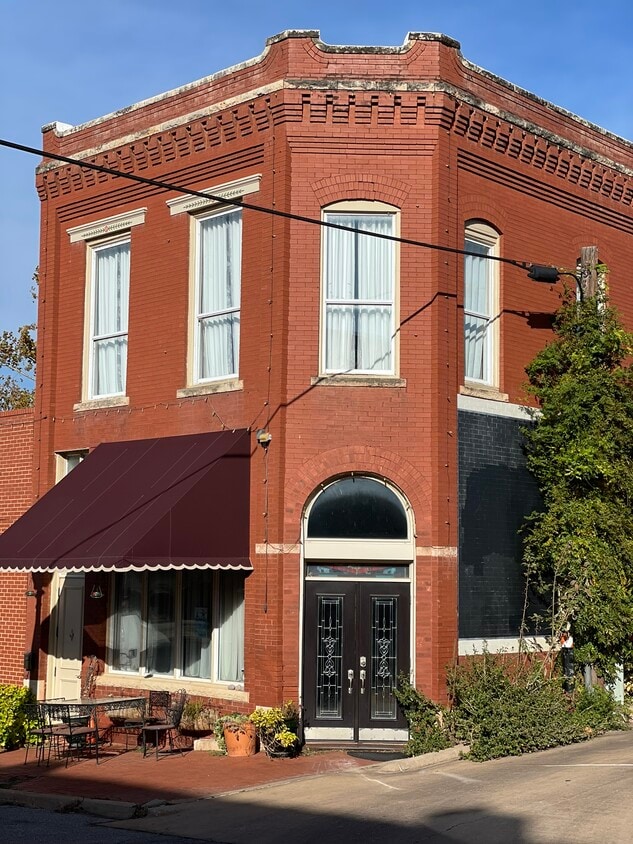 312 W Oklahoma Ave Unit A, Guthrie, OK 73044 Apartments in Guthrie, OK