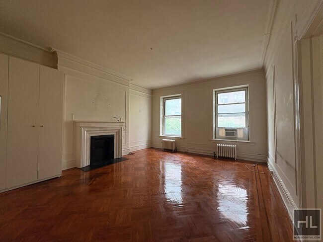 Building Photo - East 80th Street