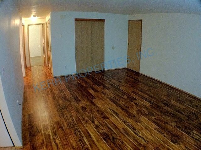 Building Photo - 2203 SE 96th Dr