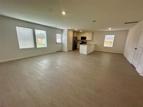 Building Photo - 13310 Rayhill Dr