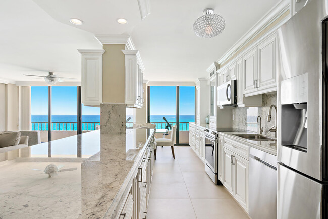 Foto del edificio - 5540 N Ocean Dr