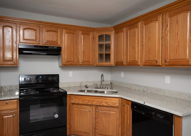 Foto del edificio - 6503 Heather Ln