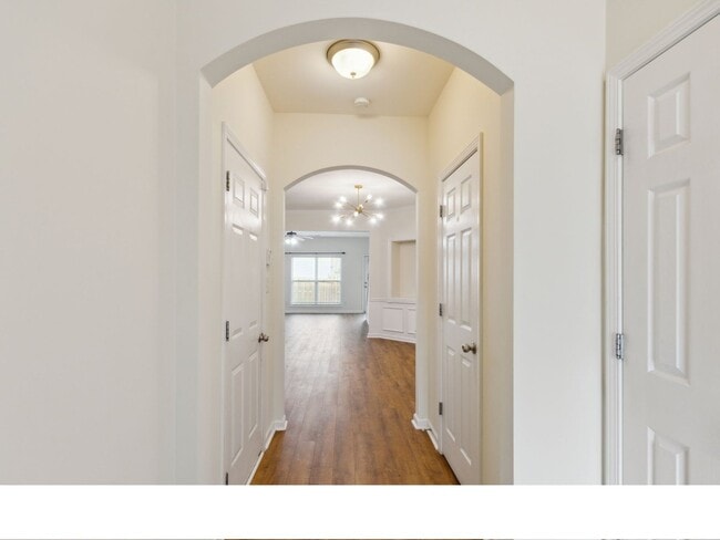 Building Photo - 1652 Coleville Oak Ln
