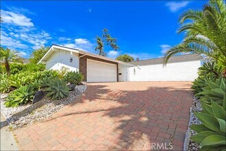 Building Photo - 30286 Grande Vista Ave