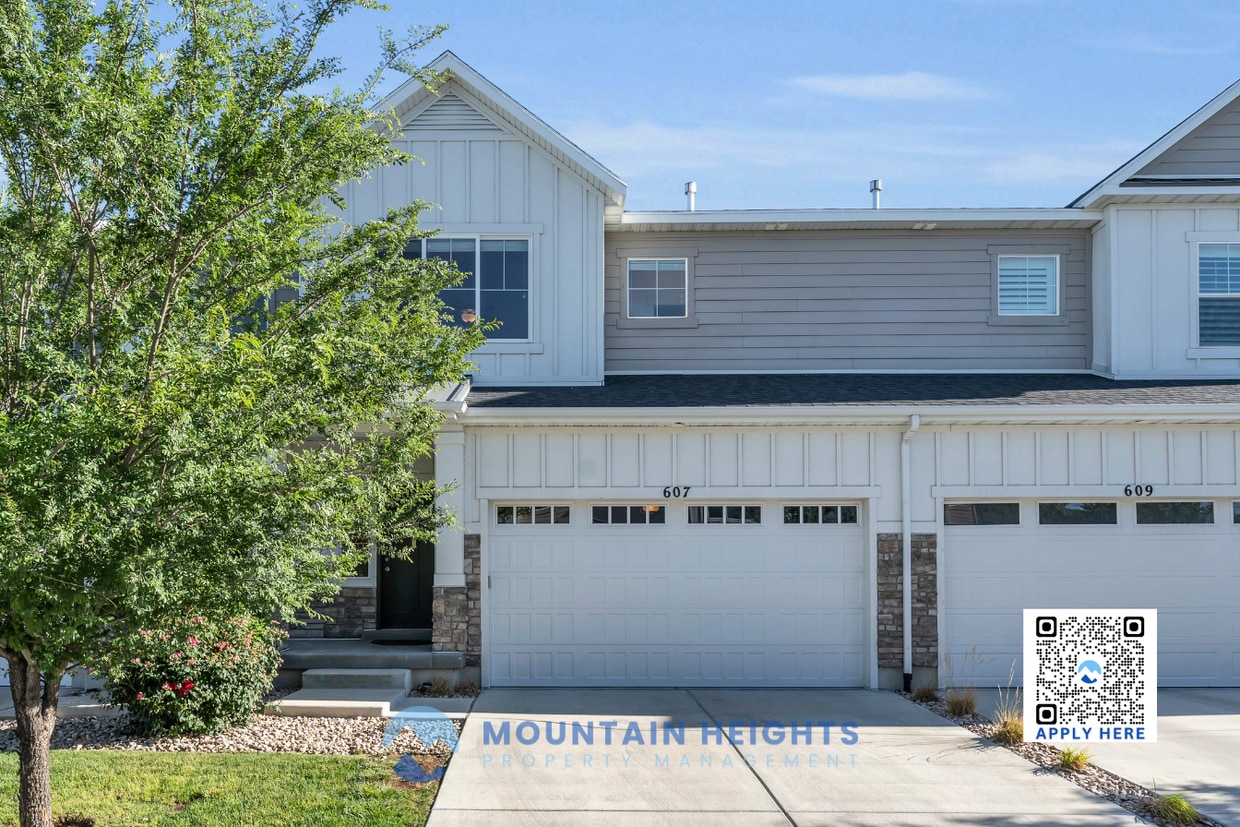 Photo - 607 Sawback Ln