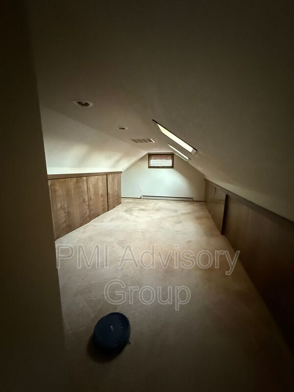 Foto del edificio - 1228 SW Woodward Ave