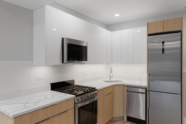 Foto del edificio - 1556 W Juneway Terrace