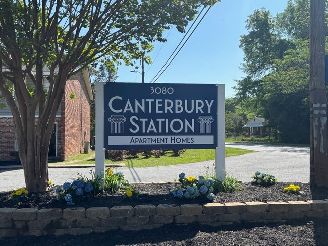 Building Photo - Canterbury Station