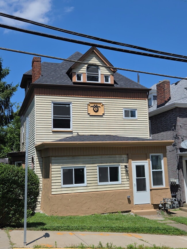 Building Photo - 101 Linnview Ave