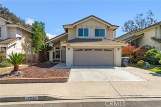 Building Photo - 3233 Oakleaf Ct