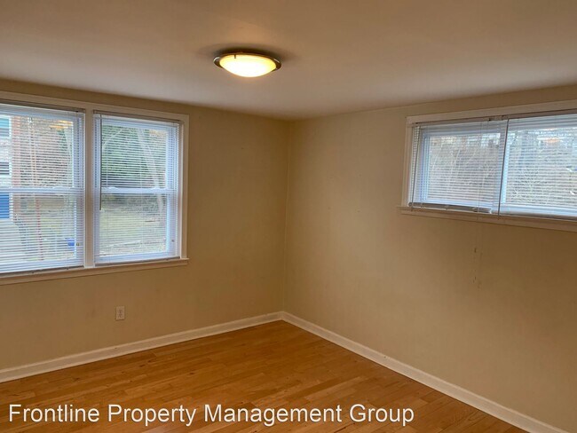 Building Photo - 3 br, 1 bath House - 130 Blanchard Rd