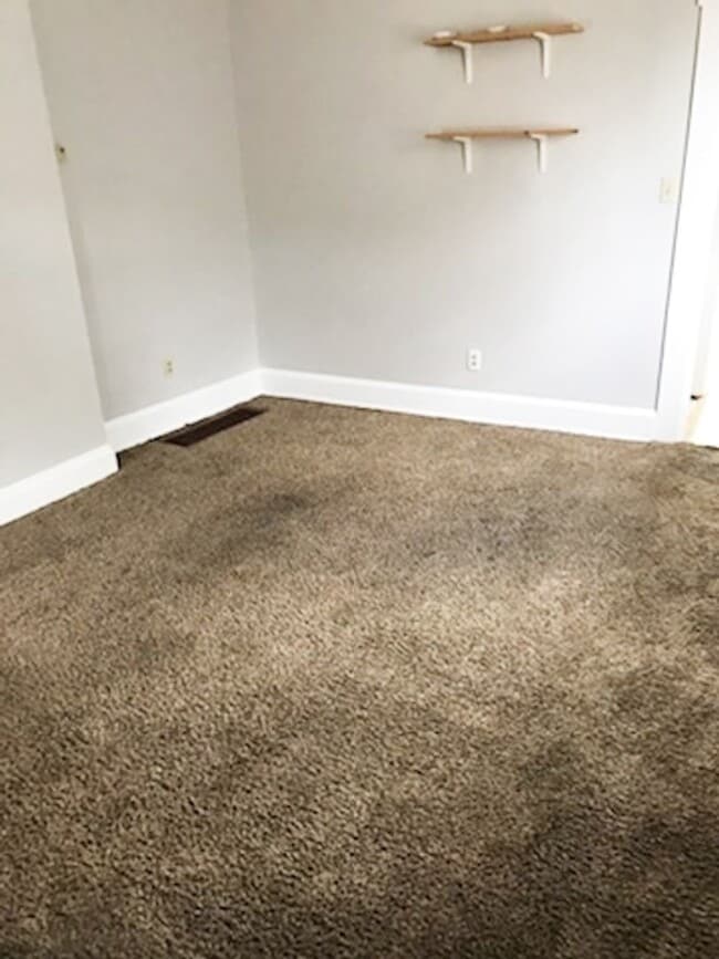 Building Photo - 2831-2833 Glendora Avenue