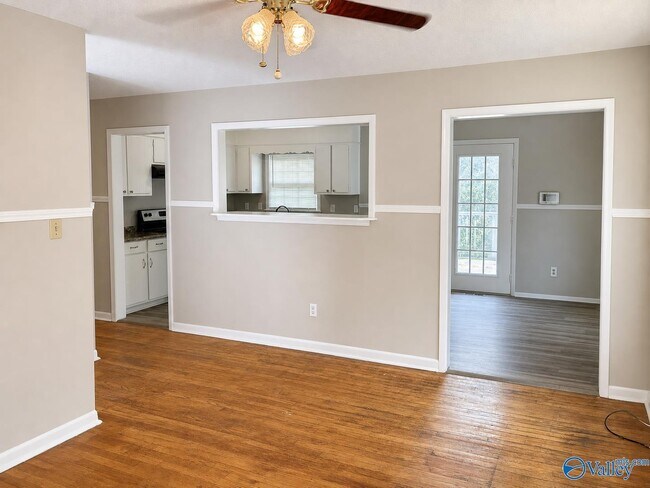 Building Photo - 4459 Millvale Dr SW