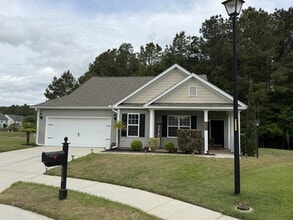 Building Photo - 218 Seth Ct