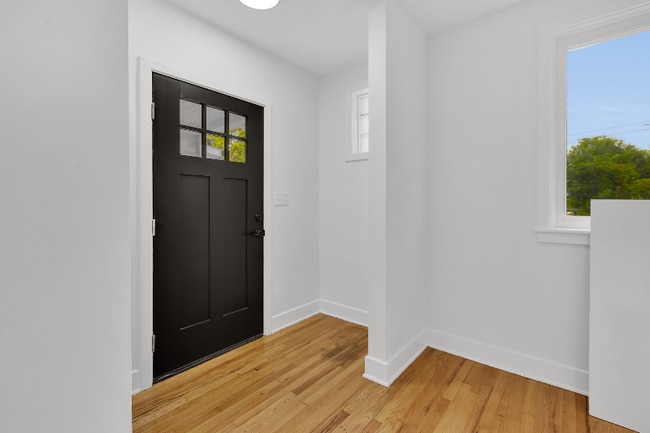 Foto del edificio - 3902 Old Buncombe Rd