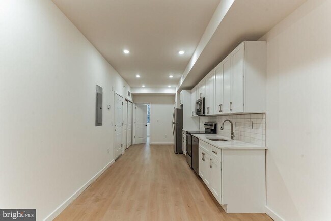 Foto del edificio - 5549 Bloyd St