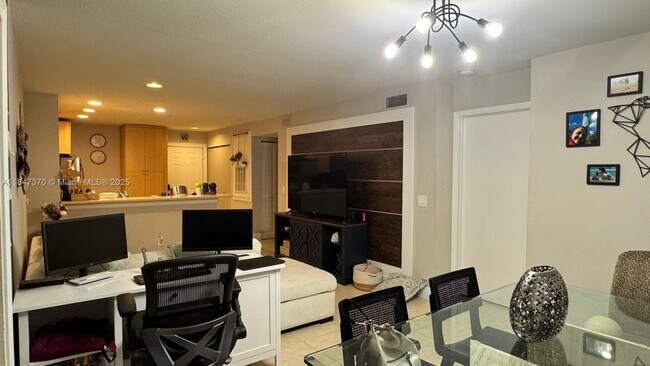 Building Photo - 1705 Palm Cove Blvd