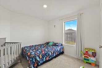 Building Photo - 9931 Cliffside Rdg