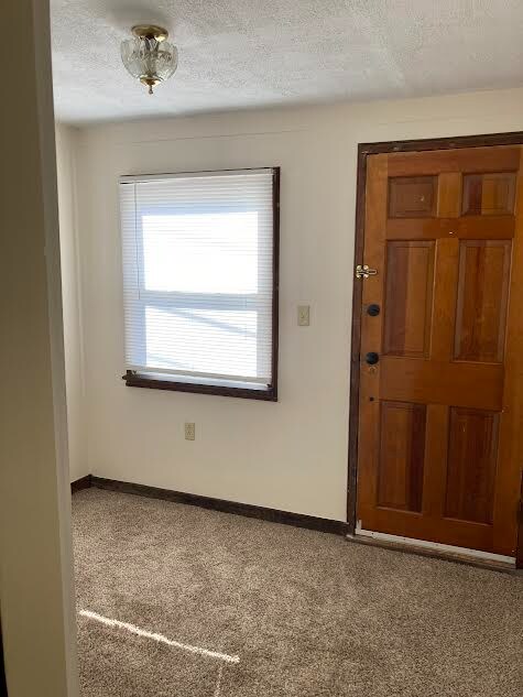 Foto del edificio - 402 Blanchard St