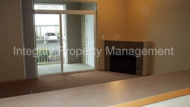 Building Photo - Ground Floor Unit