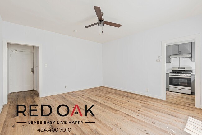 Foto del edificio - 960 S Oxford Ave