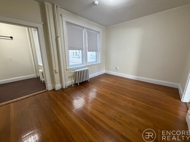 Building Photo - 1167 Boylston St