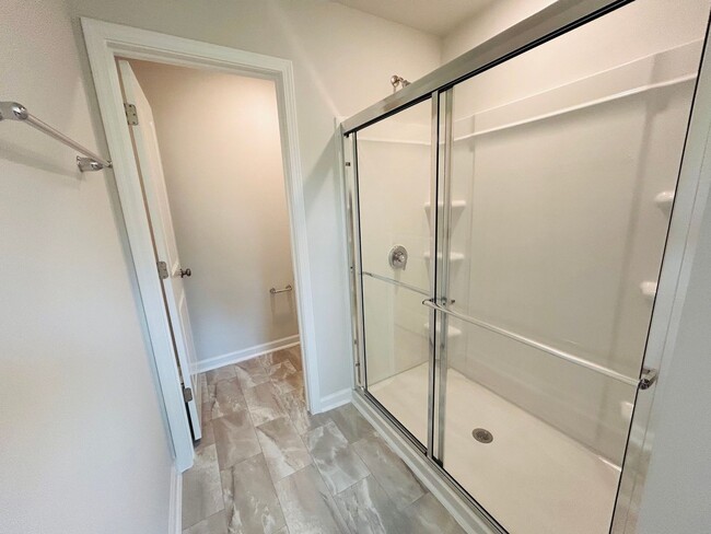 Building Photo - Stunning new end-unit 3 bedroom 2.5 bath townhouse in N High Point with attached garage.