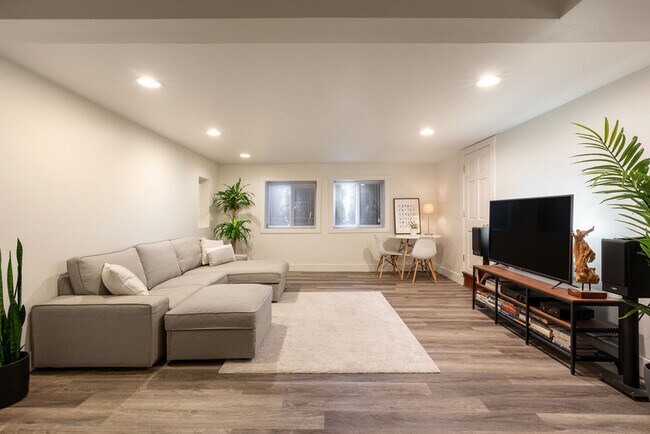 Foto del edificio - 12840 Renton Ave S