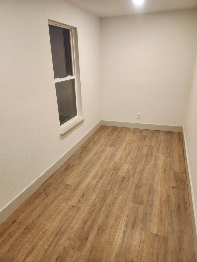 Foto del edificio - 105 N Shawnee St